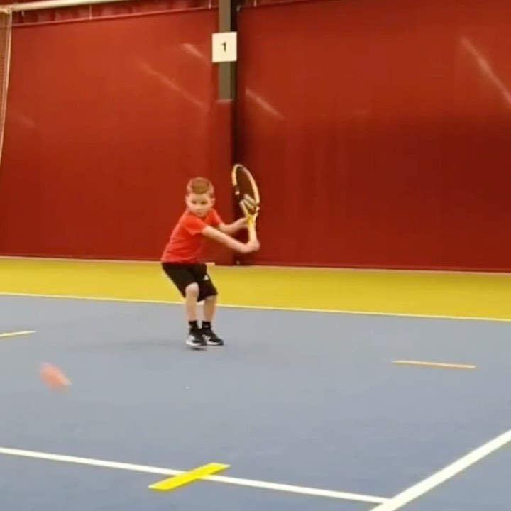 6 YEARS OLD Ta