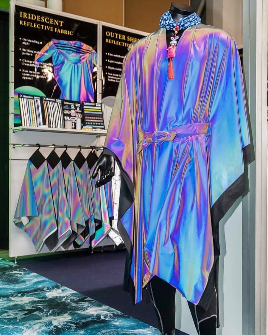 Discover iridescent 