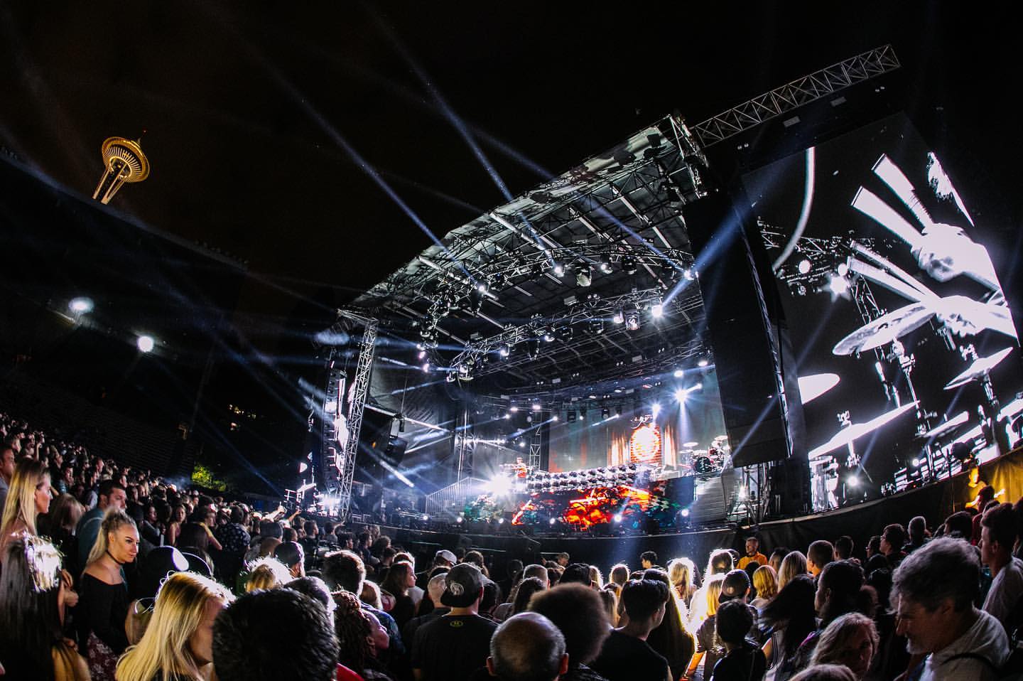 Enjoy the Festival l