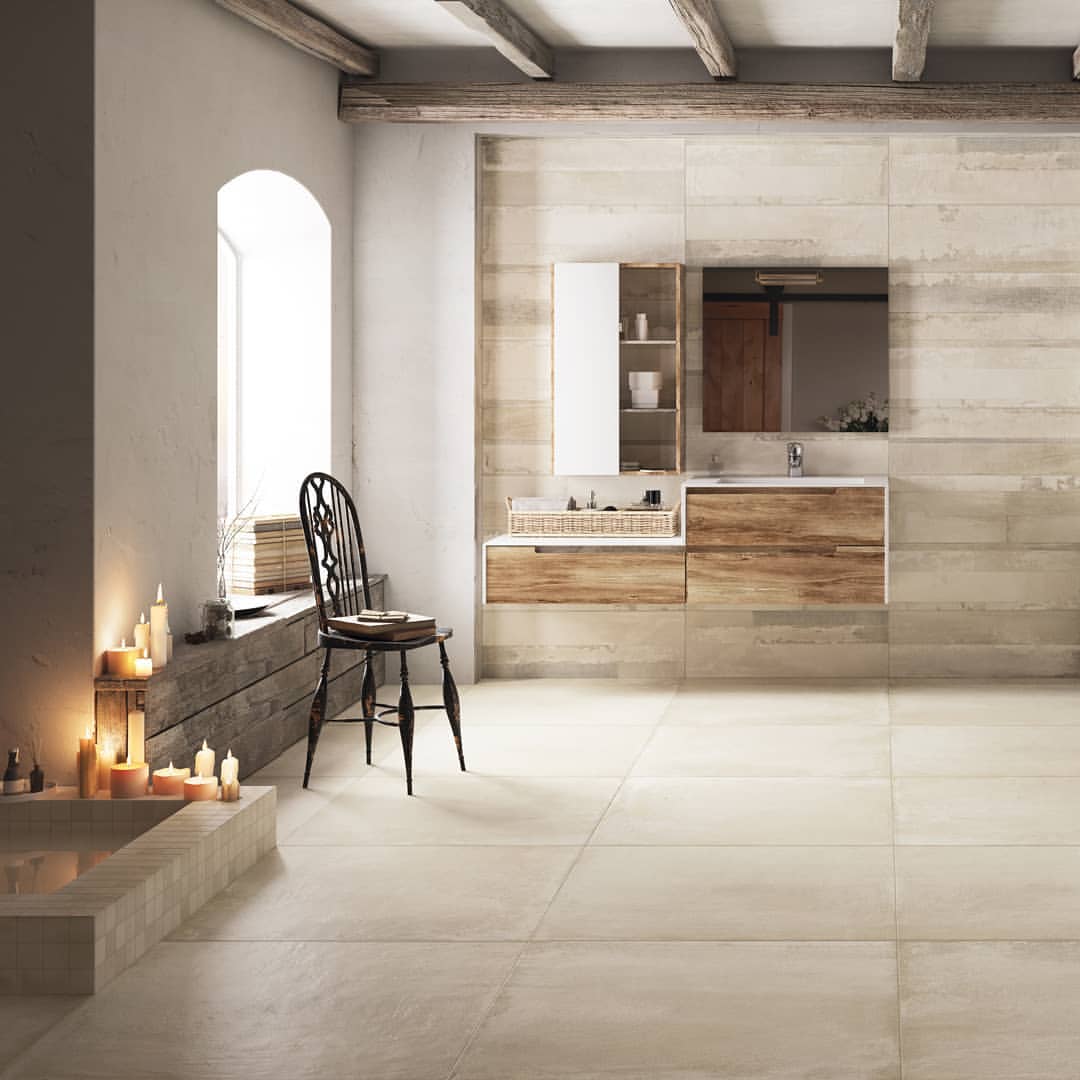 Porcelain stoneware 