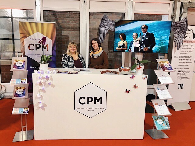  CP
