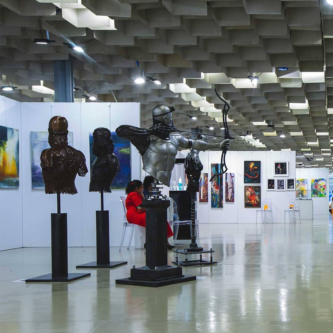 The 484 artists 263