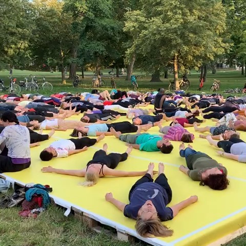 Public Moves with Is