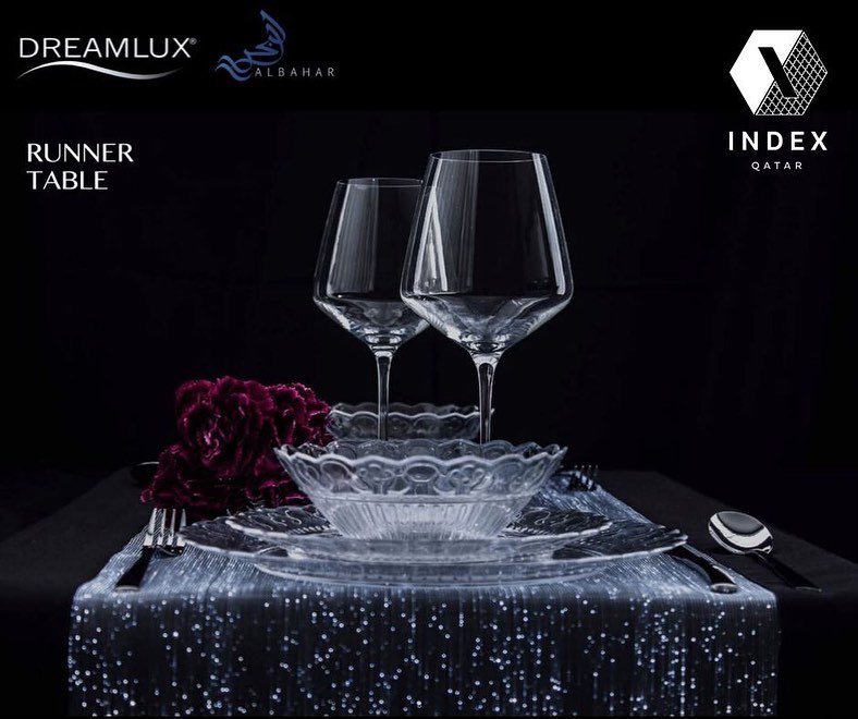 Fiber Optic Table Runners for Special Atmospheres: DreamLux