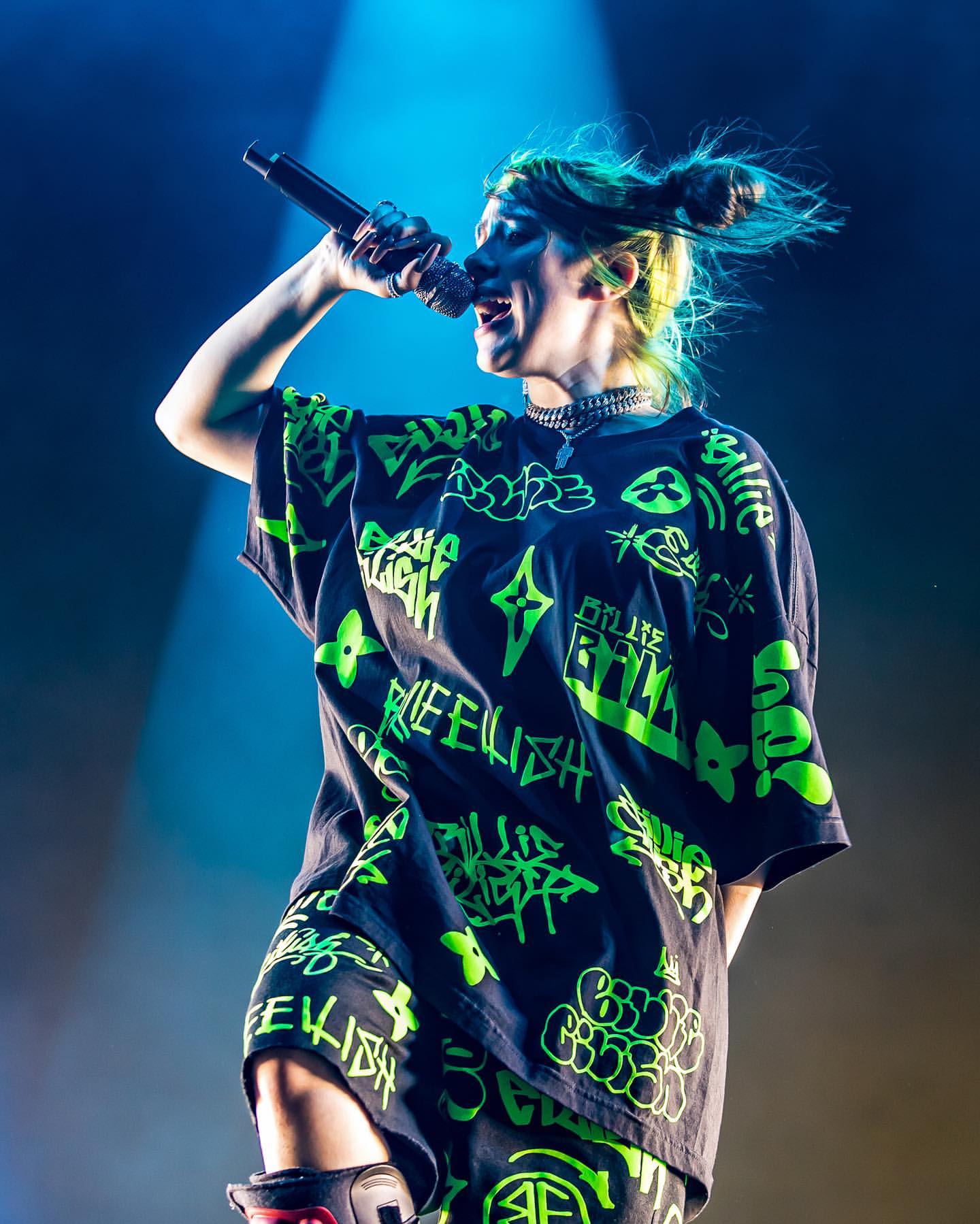 We love you billiee