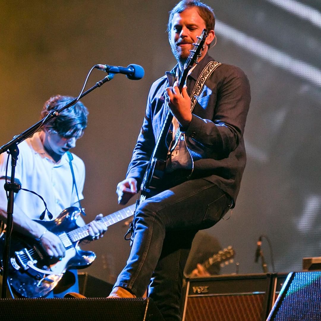 TB to kingsofleon 