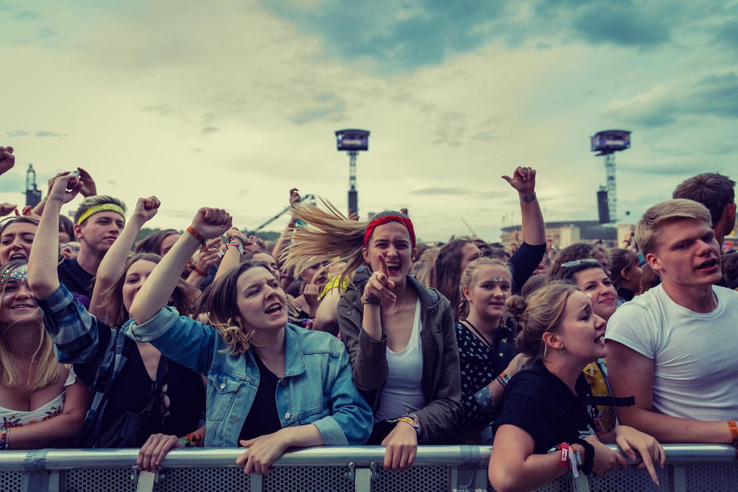 Front row vibes w 