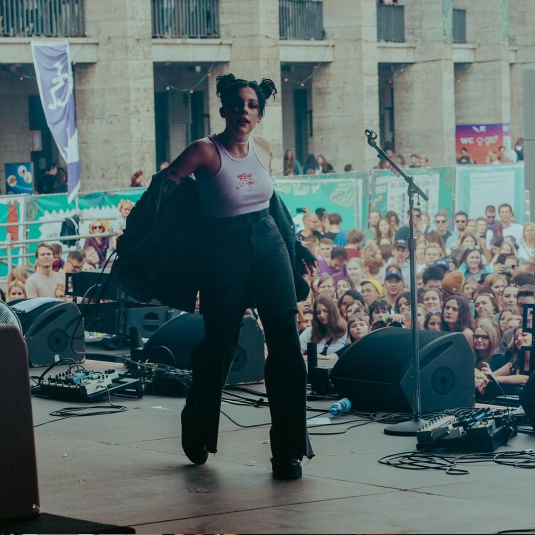 On stage with palew