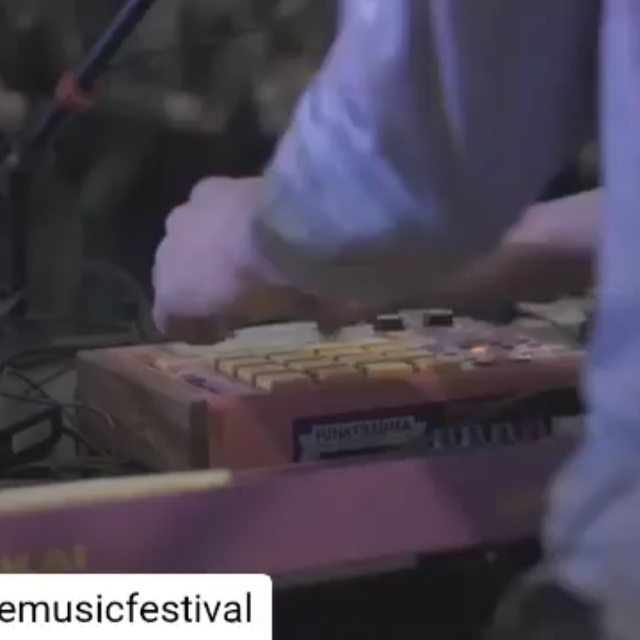 Repost samplemusic