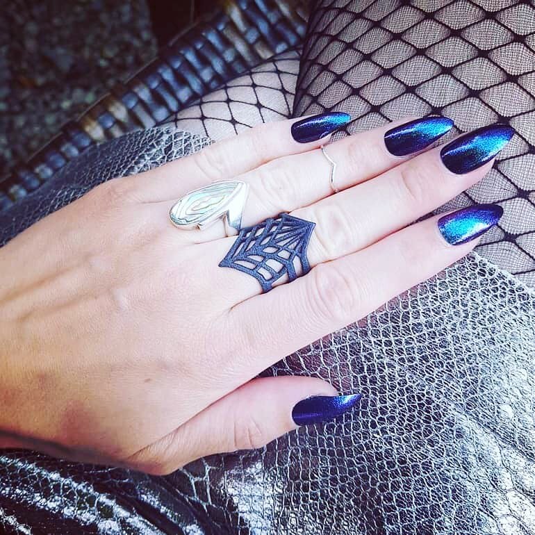 Classic Blue shimmer
