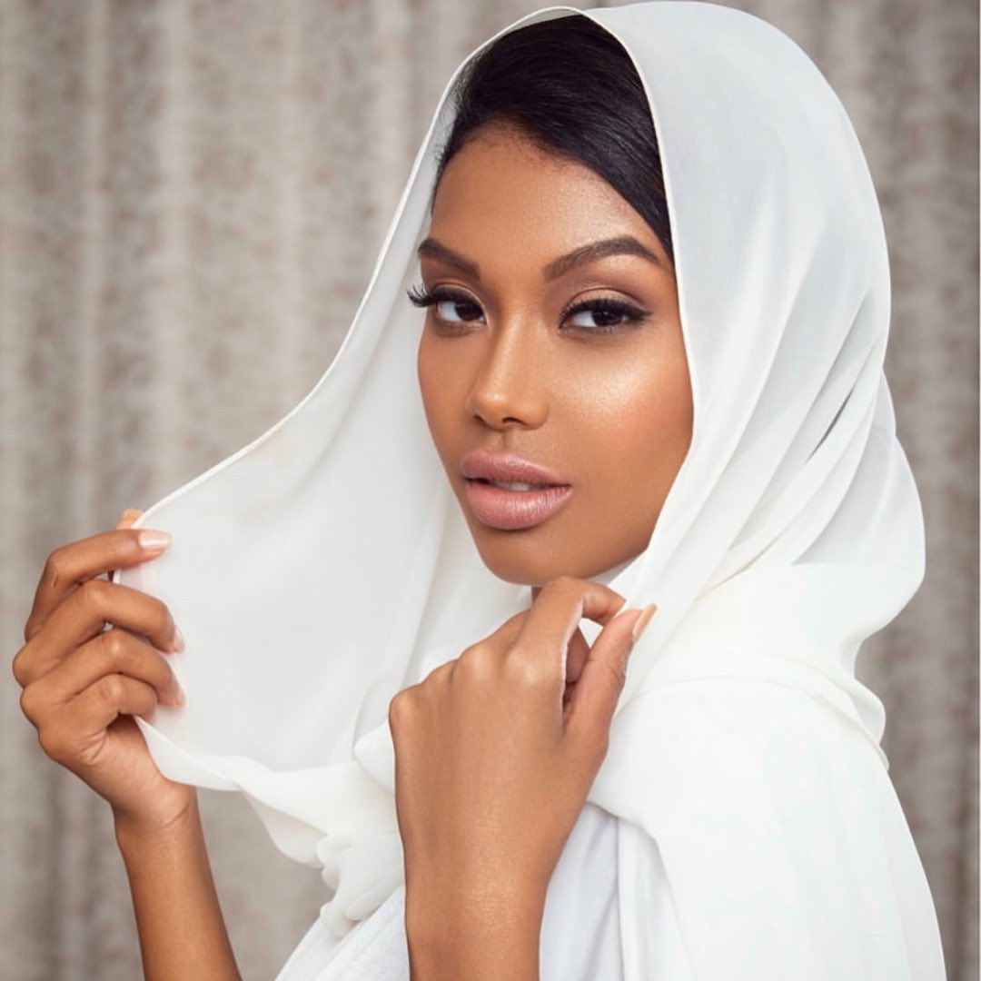 Beautiful glowly mak