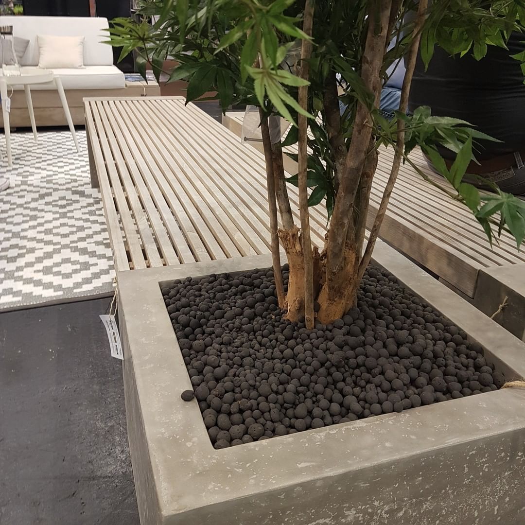 Have a seat please