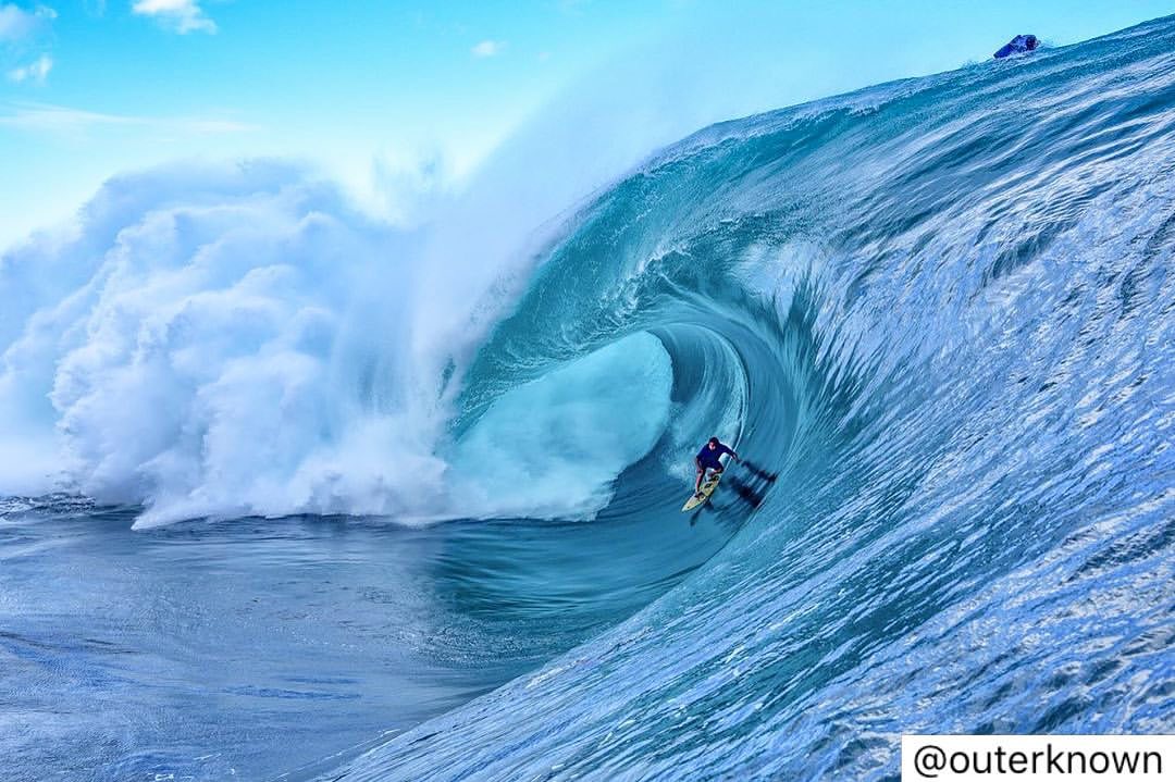 Huge waves and good 