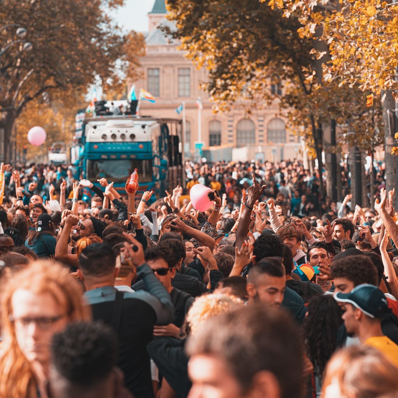 Merci tous pour c