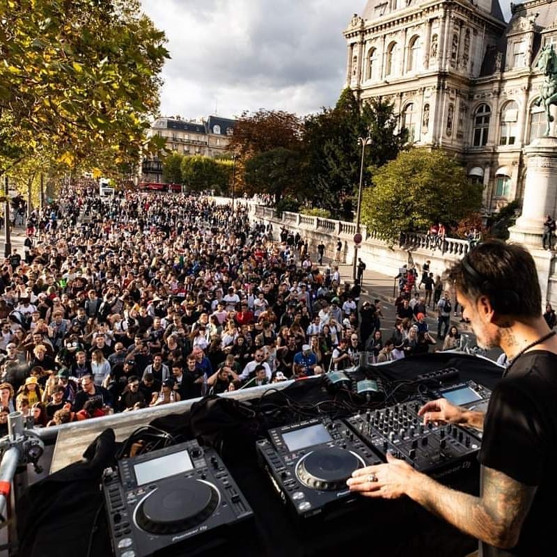 Manu le Malin sur le