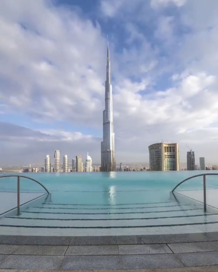 Dubai Burj khalifa Hotel