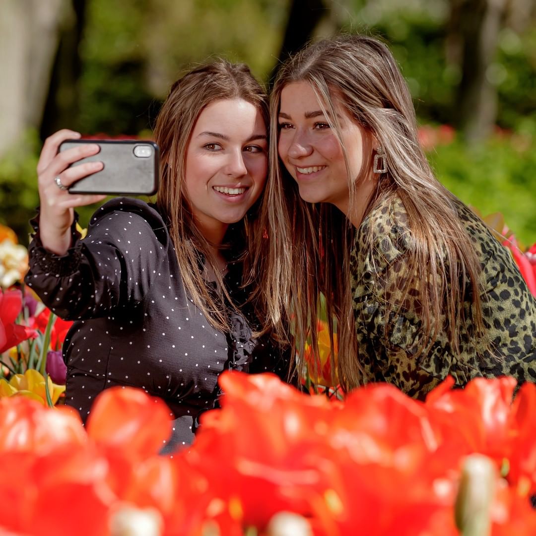 Its national selfie