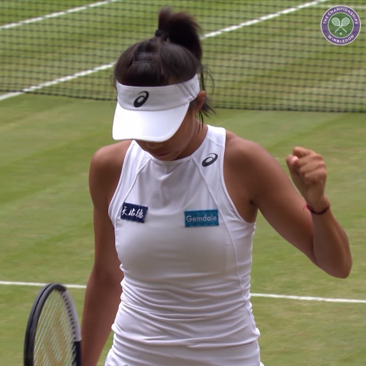 Zhang Shuai bowed ou