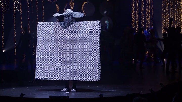  Bedazzled 