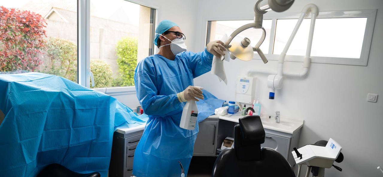 نمایشگاه تجهیزات و مواد دندانپزشکی استانبول (IDEX) banner ilikevents