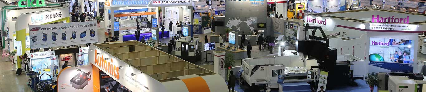 KOMAF banner ilikevents