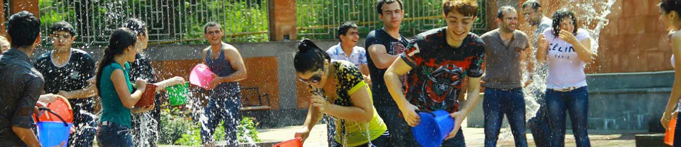 جشن وارداوار (آب پاشان) banner ilikevents