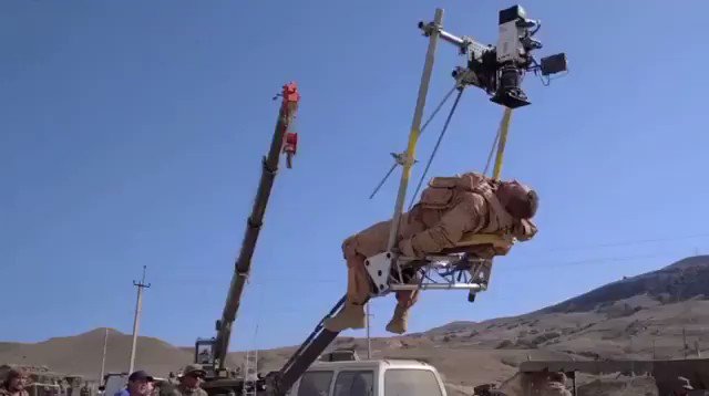 Seesaw camera rig of