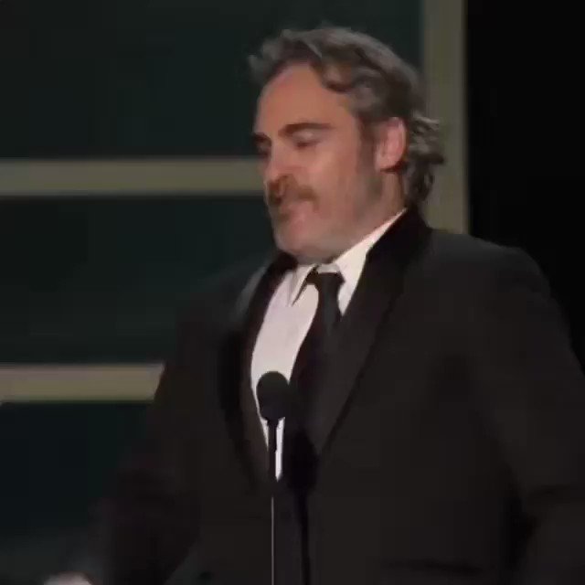 Joaquin Phoenix givi