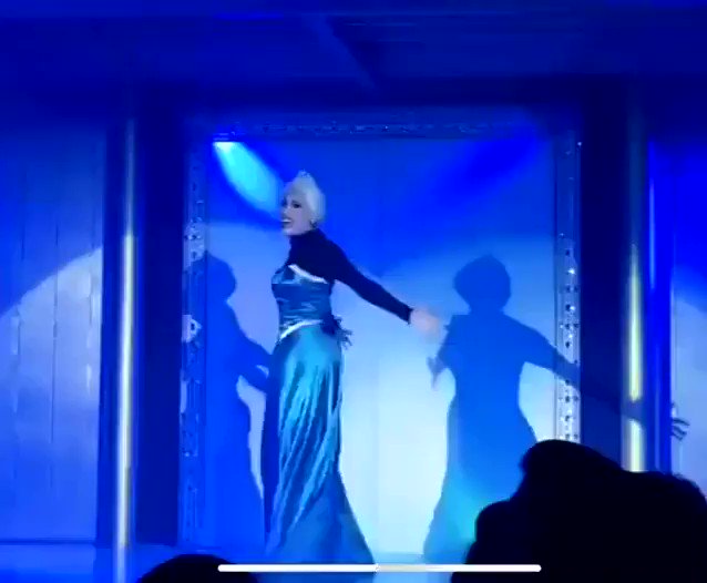 FX explaining their 