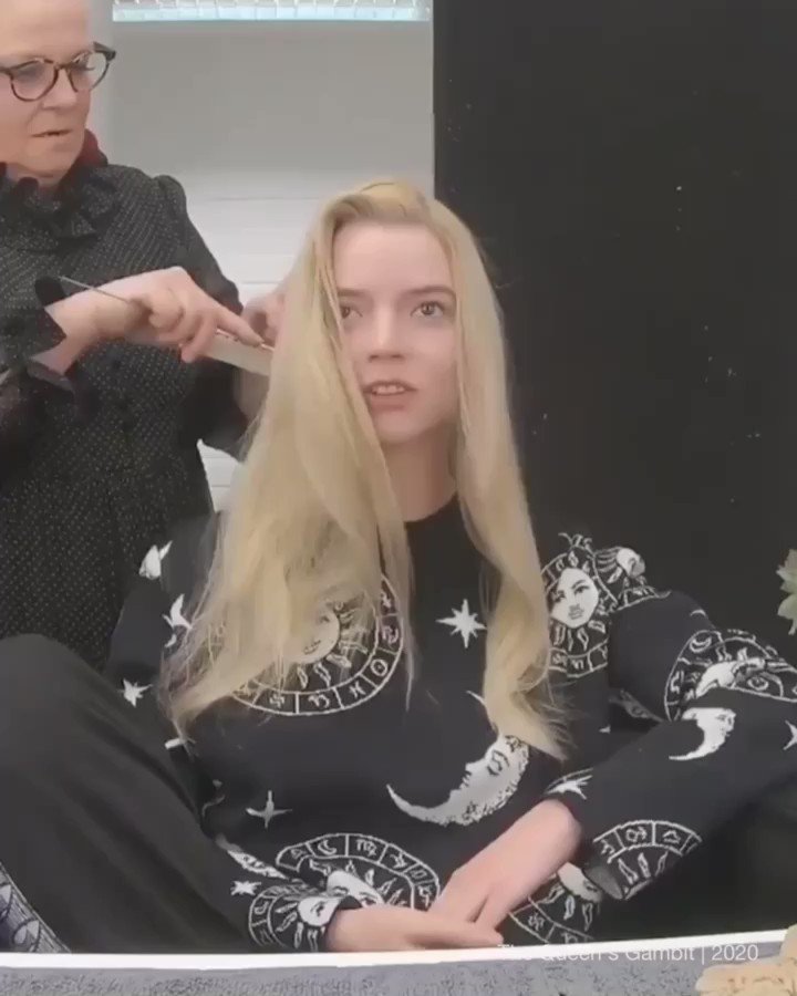 Anya TaylorJoy turn