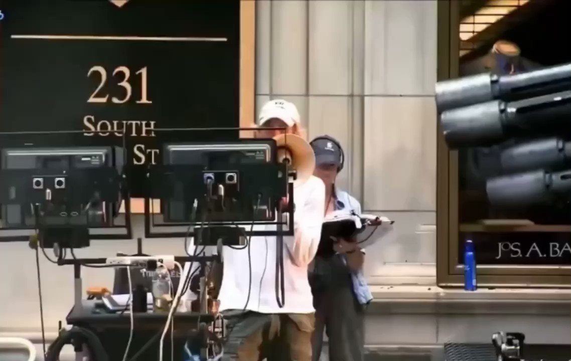 Behind the scenes T