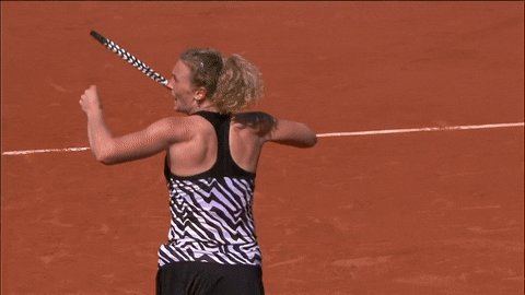 Looking at the Monda