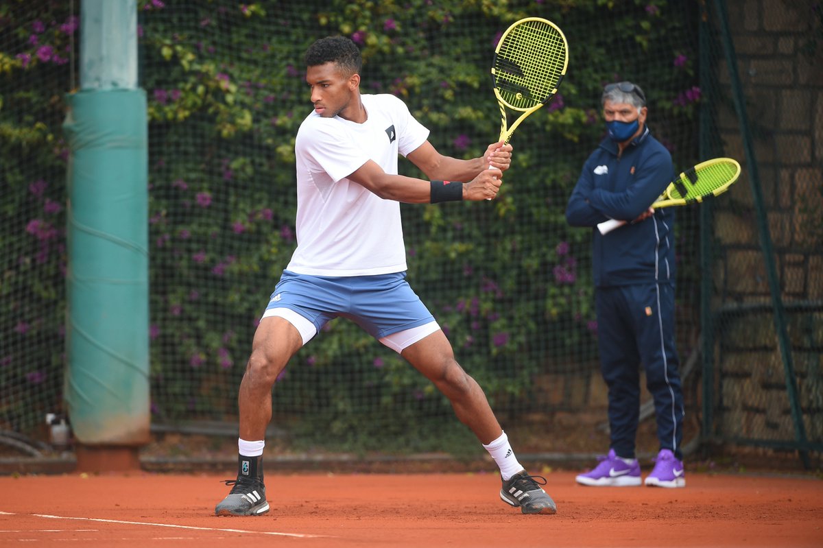 RafaelNadal gives 